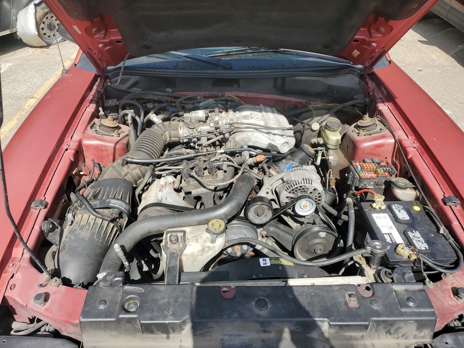 1FAFP4043WF111377 1998 Ford Mustang