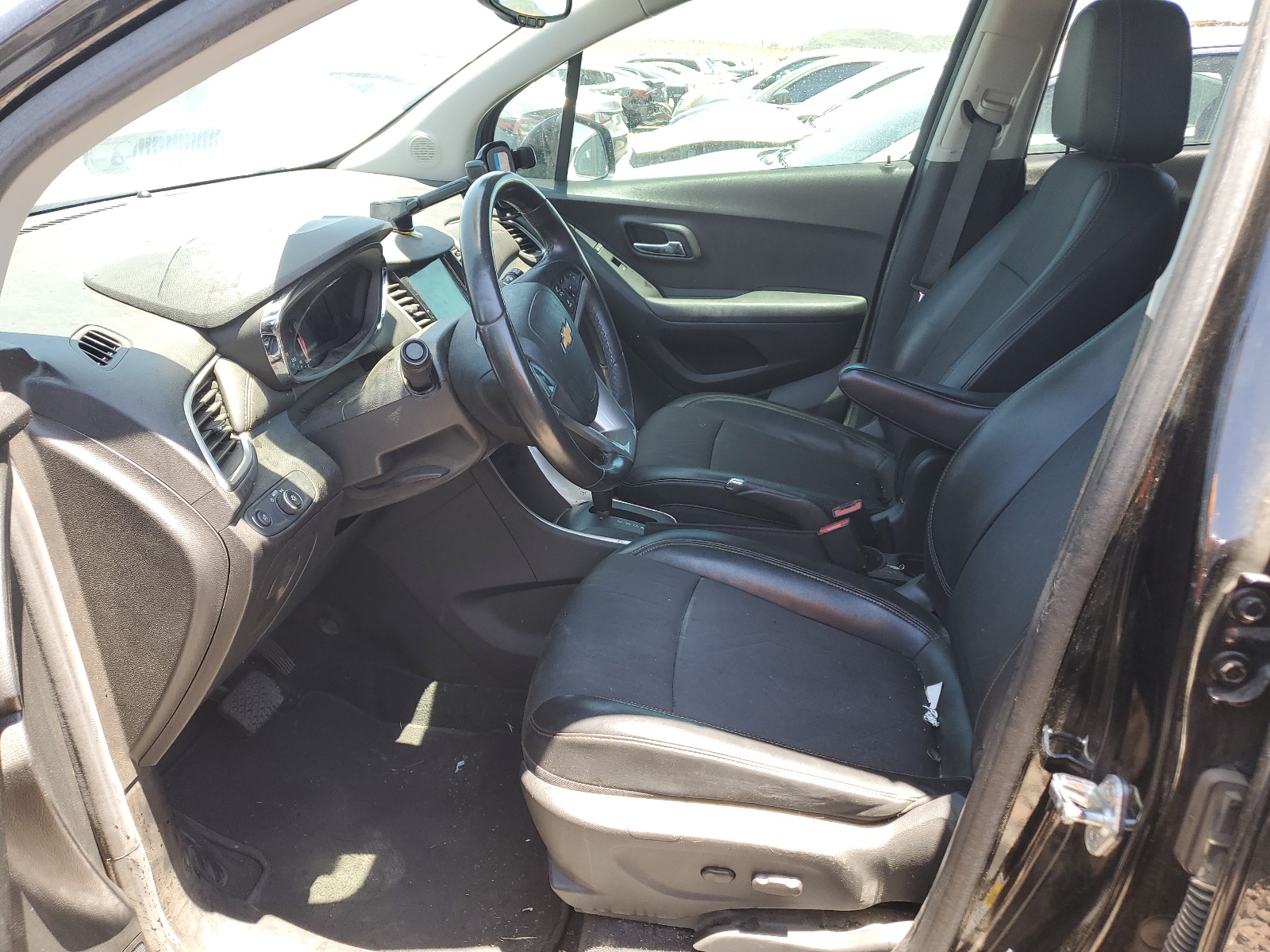 KL7CJLSB5KB919068 2019 Chevrolet Trax 1Lt