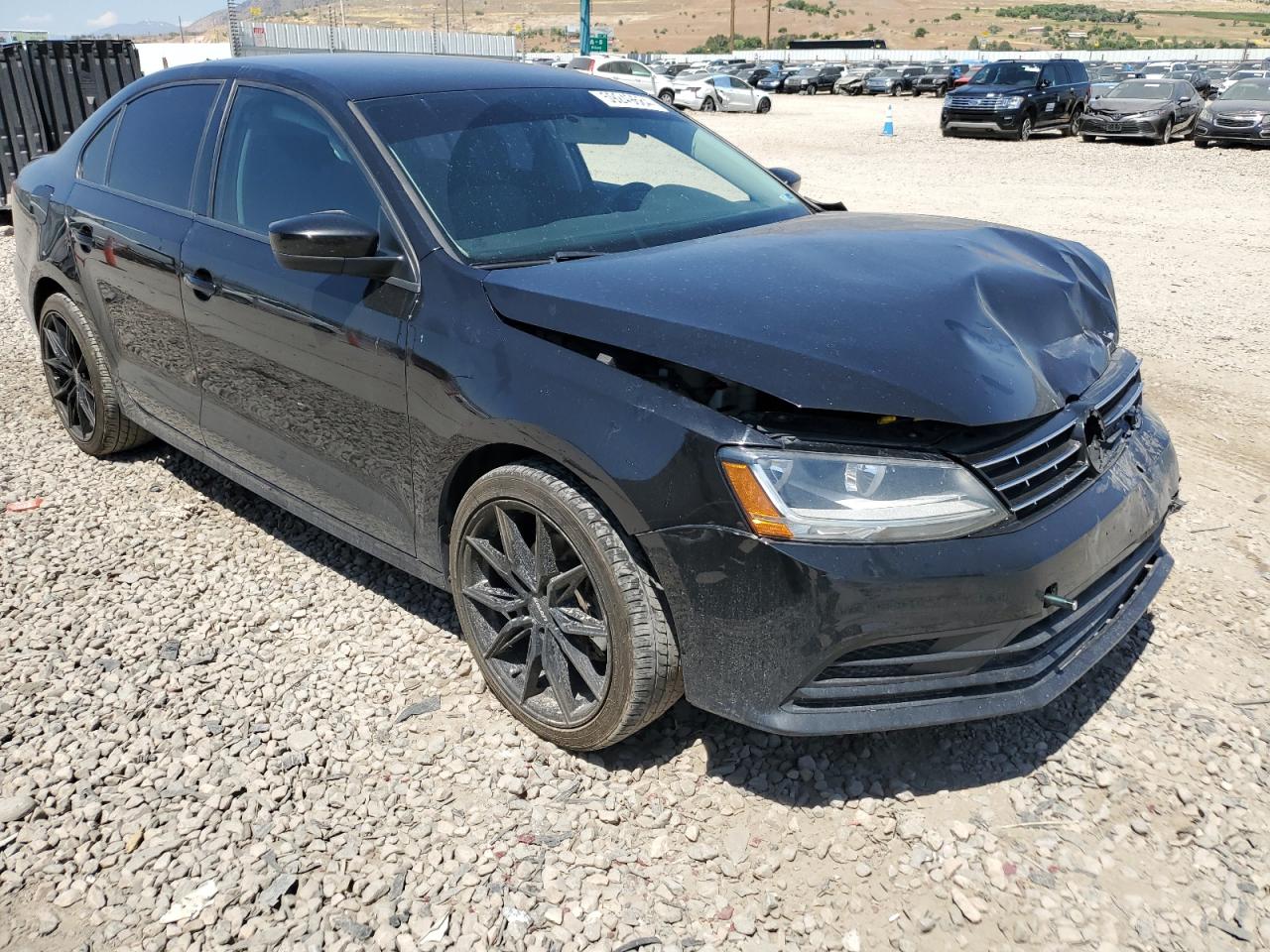 2018 Volkswagen Jetta - Image 4