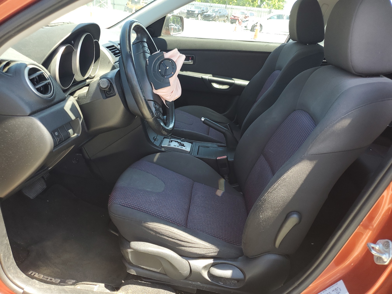 JM1BK143641107079 2004 Mazda 3 Hatchback