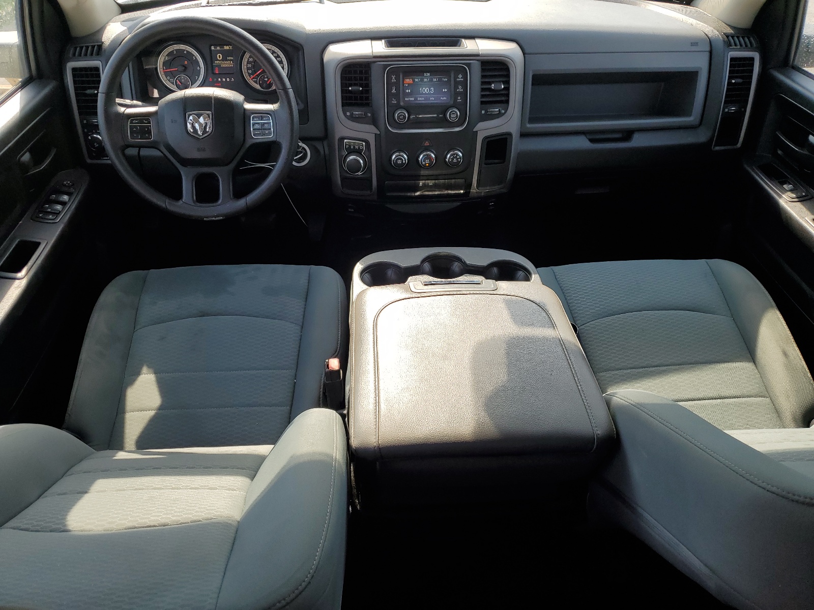 1C6RR6KG7HS556730 2017 Ram 1500 St