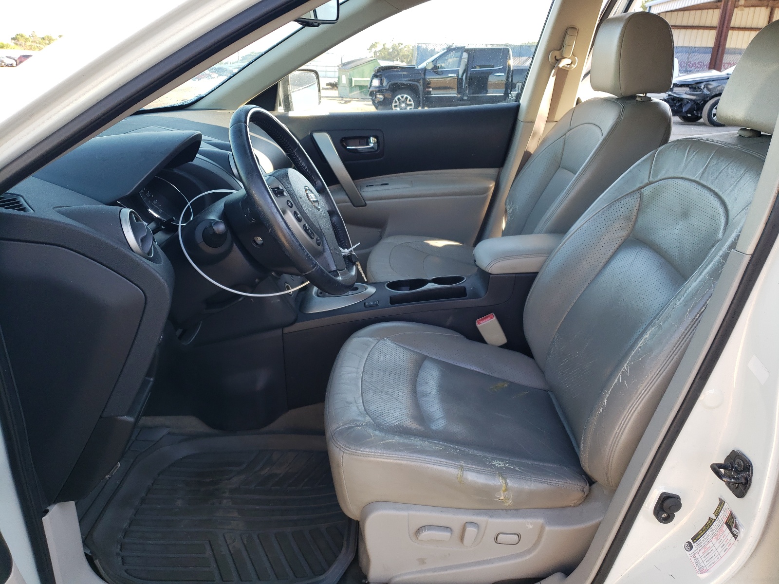 JN8AS5MT8BW181305 2011 Nissan Rogue S