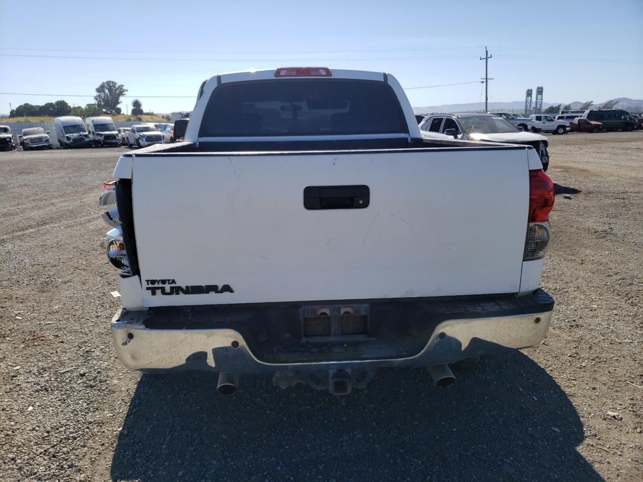 2007 Toyota Tundra Crewmax Sr5 VIN: 5TFEV54137X030845 Lot: 60869424