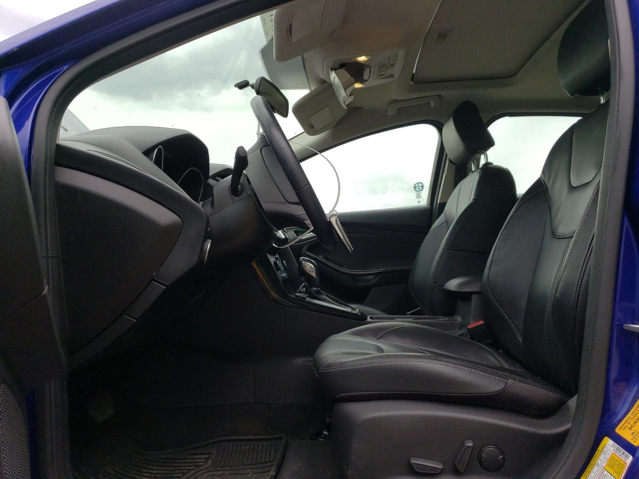 1FADP3J29FL371685 2015 Ford Focus Titanium
