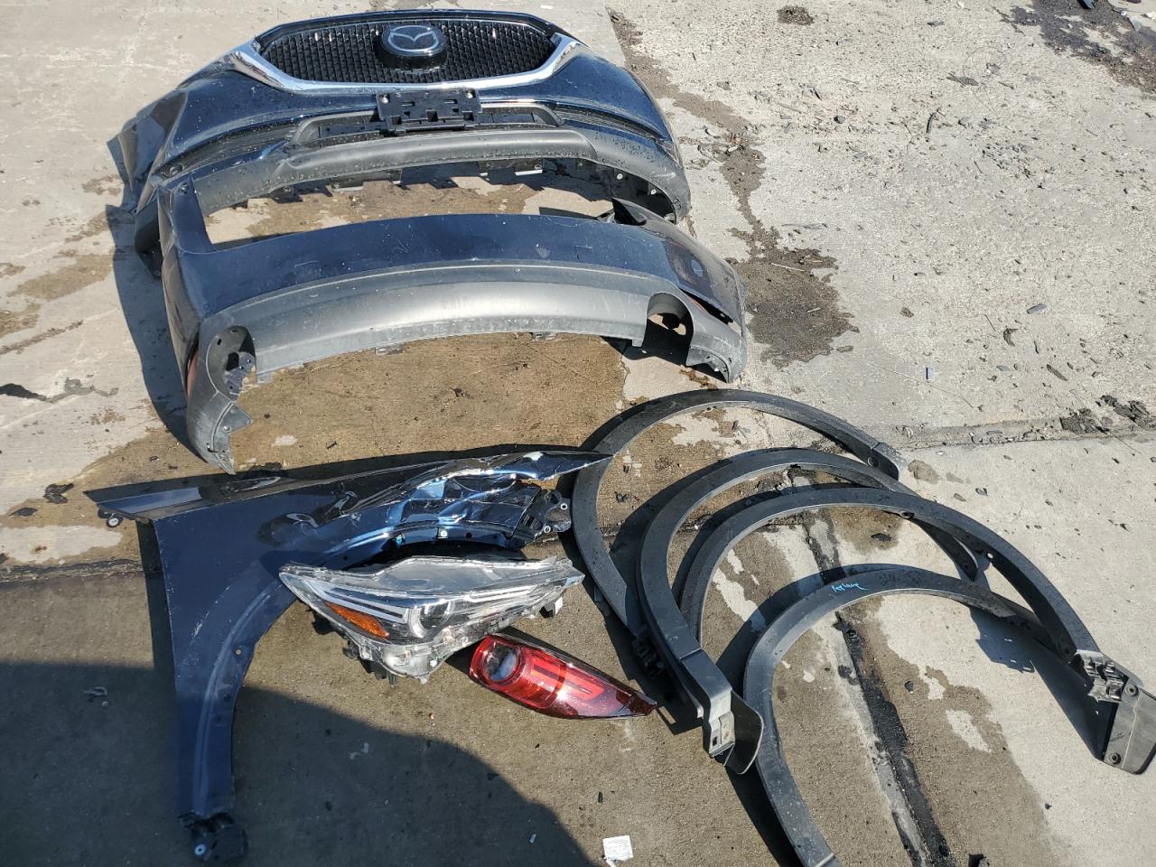 2017 Mazda Cx-5 Grand Touring VIN: JM3KFBDL2H0217849 Lot: 58849234