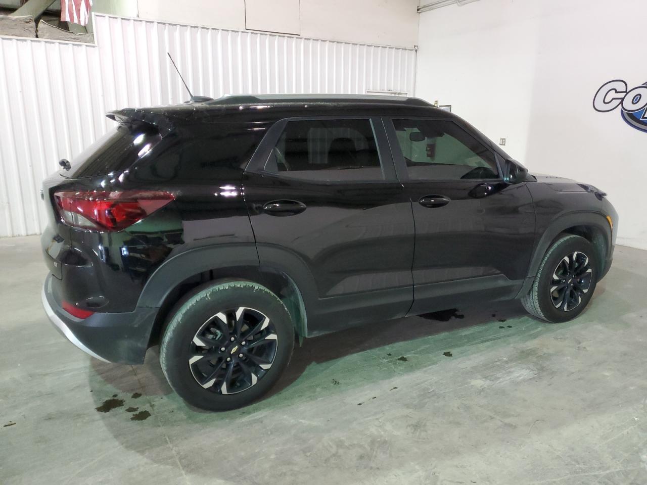 2023 Chevrolet TrailBlazer - Image 3