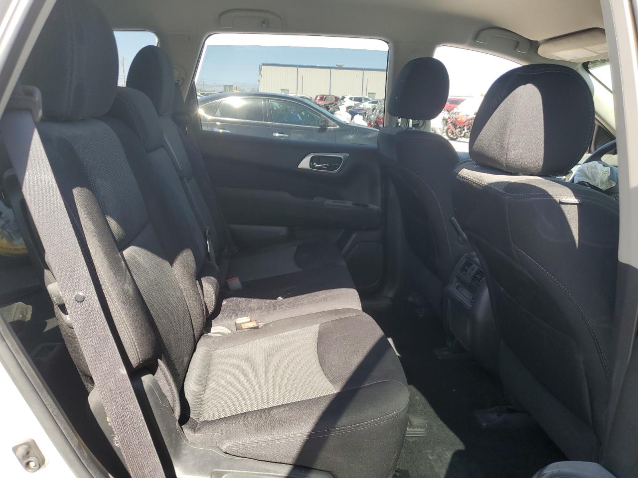 2017 Nissan Pathfinder S VIN: 5N1DR2MN3HC656966 Lot: 57712684