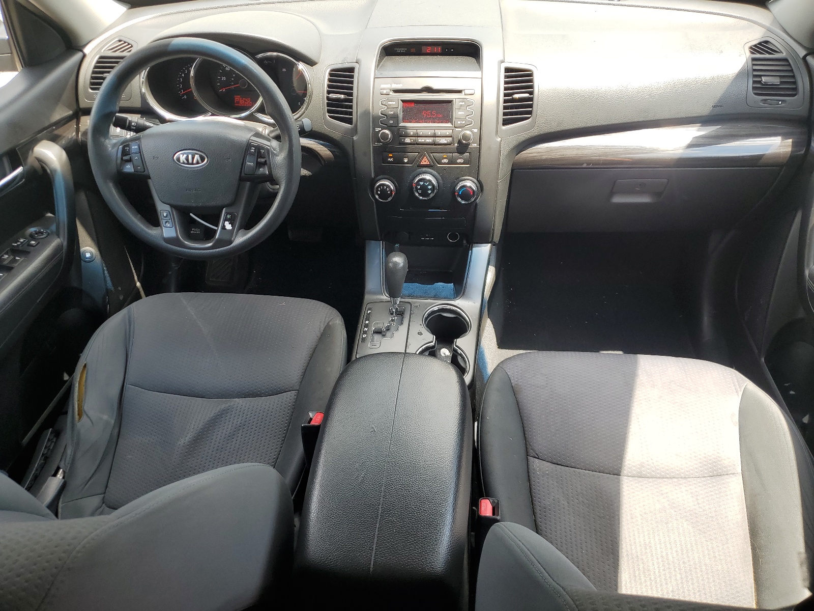 5XYKTDA29DG348290 2013 Kia Sorento Lx