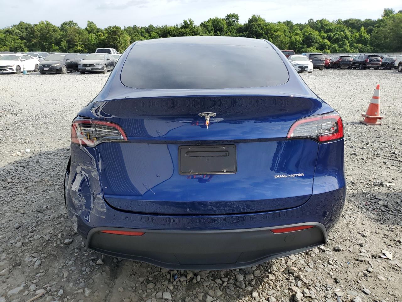 2023 Tesla Model Y VIN: 7SAYGDEE1PA140399 Lot: 59745484