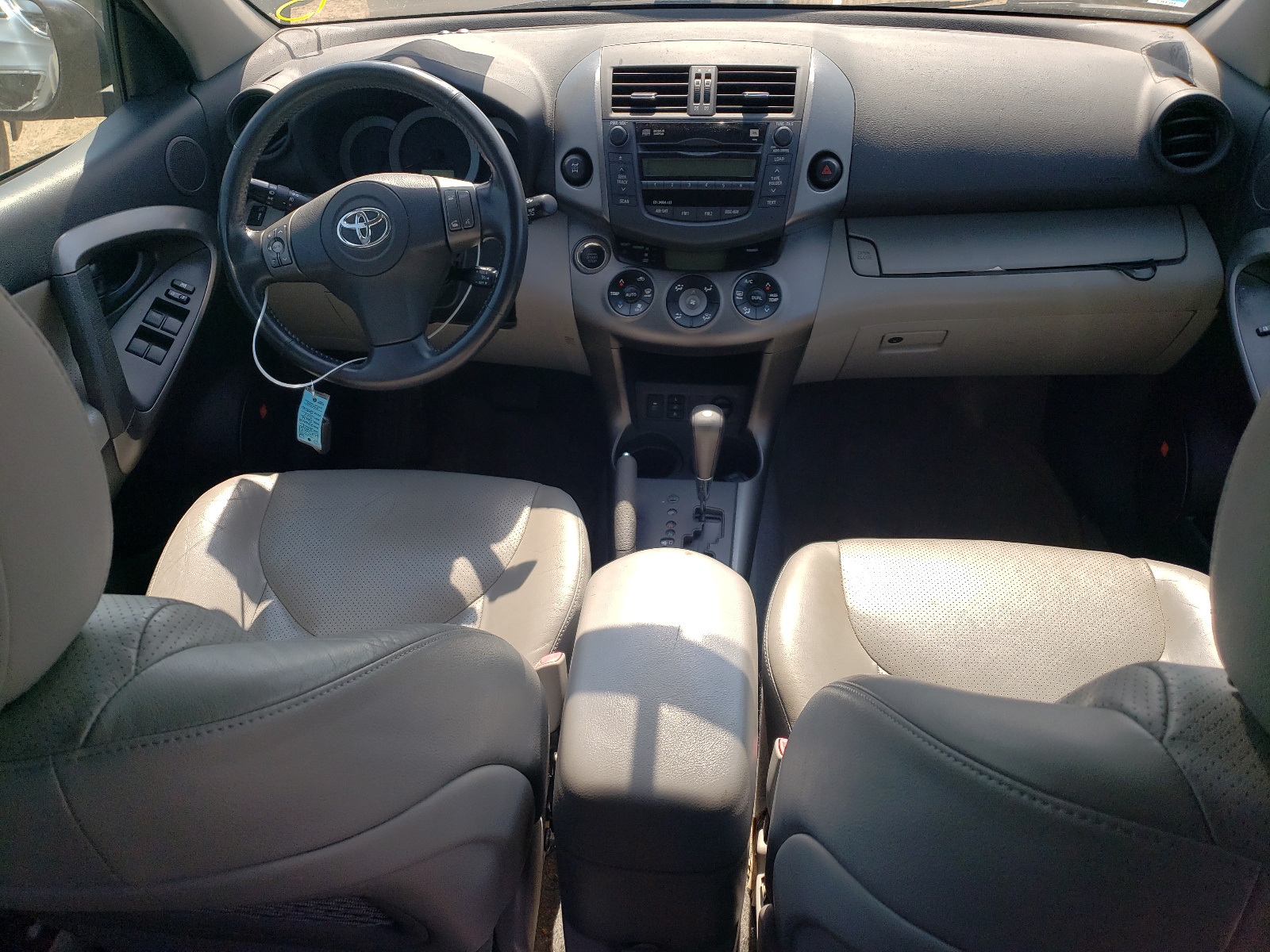 JTMDK4DV3B5103380 2011 Toyota Rav4 Limited