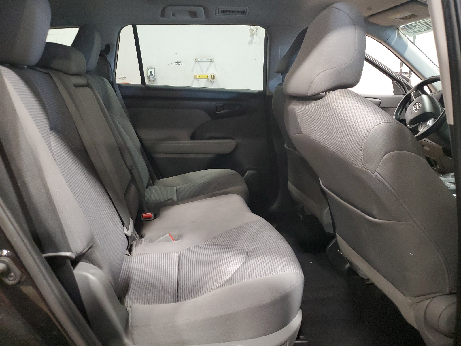 5TDBZRBH1MS080434 2021 Toyota Highlander L