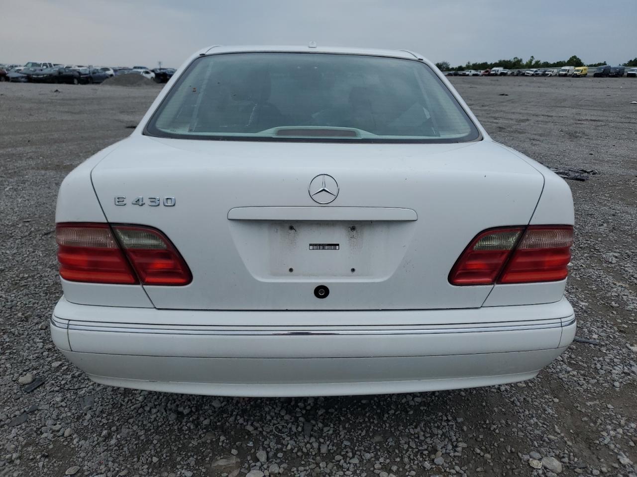 WDBJF70J51B332881 2001 Mercedes-Benz E 430