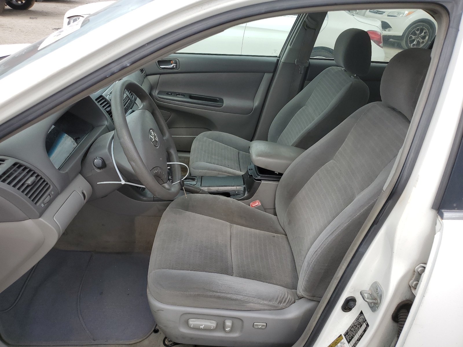 4T1BE32K75U540967 2005 Toyota Camry Le