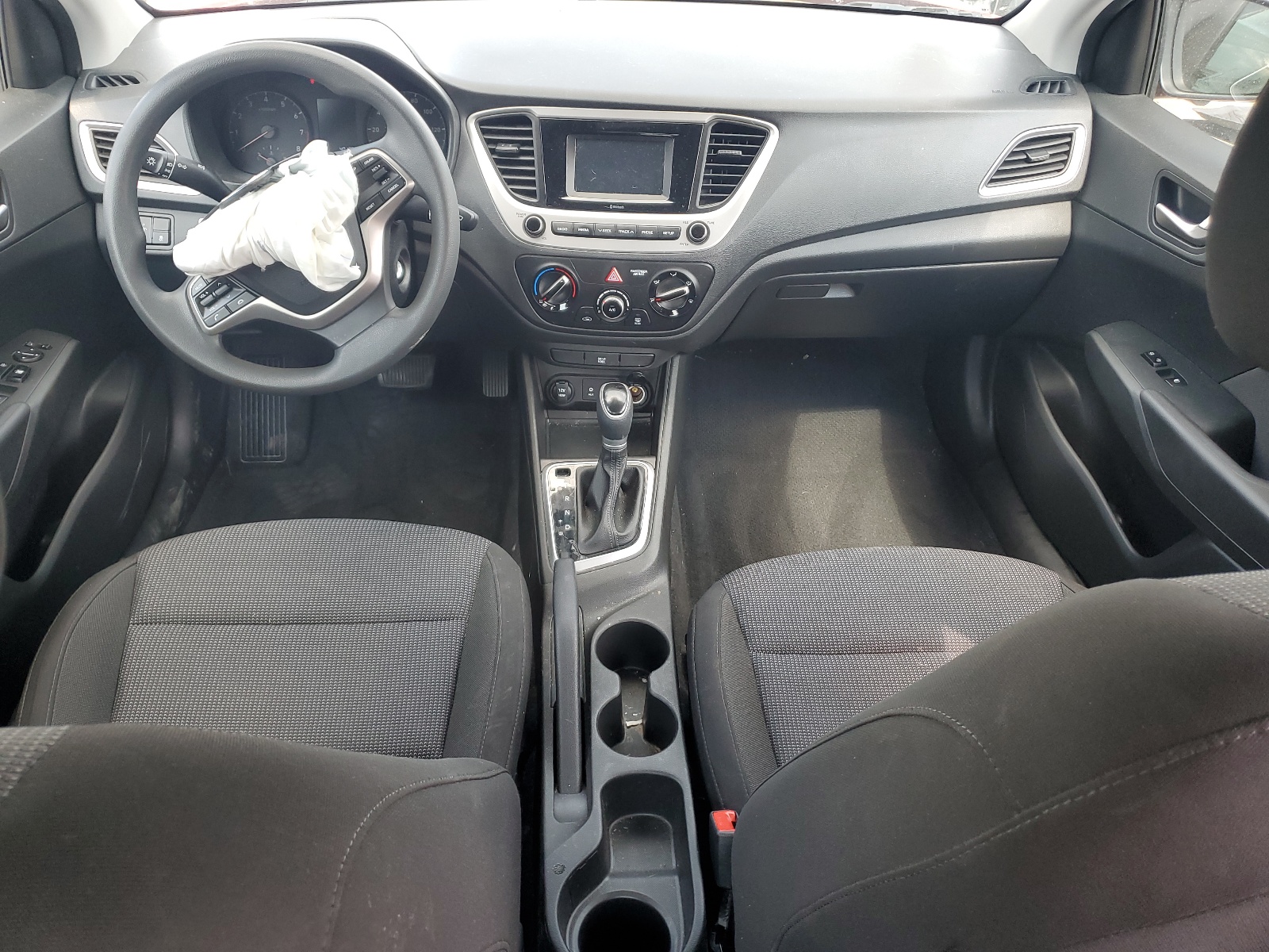 3KPC24A67NE178682 2022 Hyundai Accent Se