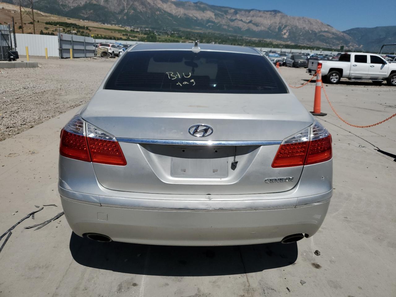 KMHGC4DE3AU085828 2010 Hyundai Genesis 3.8L