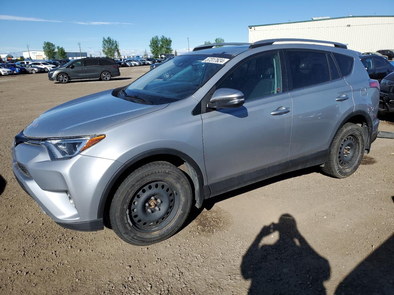 2017 Toyota Rav4 Xle VIN: 2T3RFREVXHW690829 Lot: 57317624