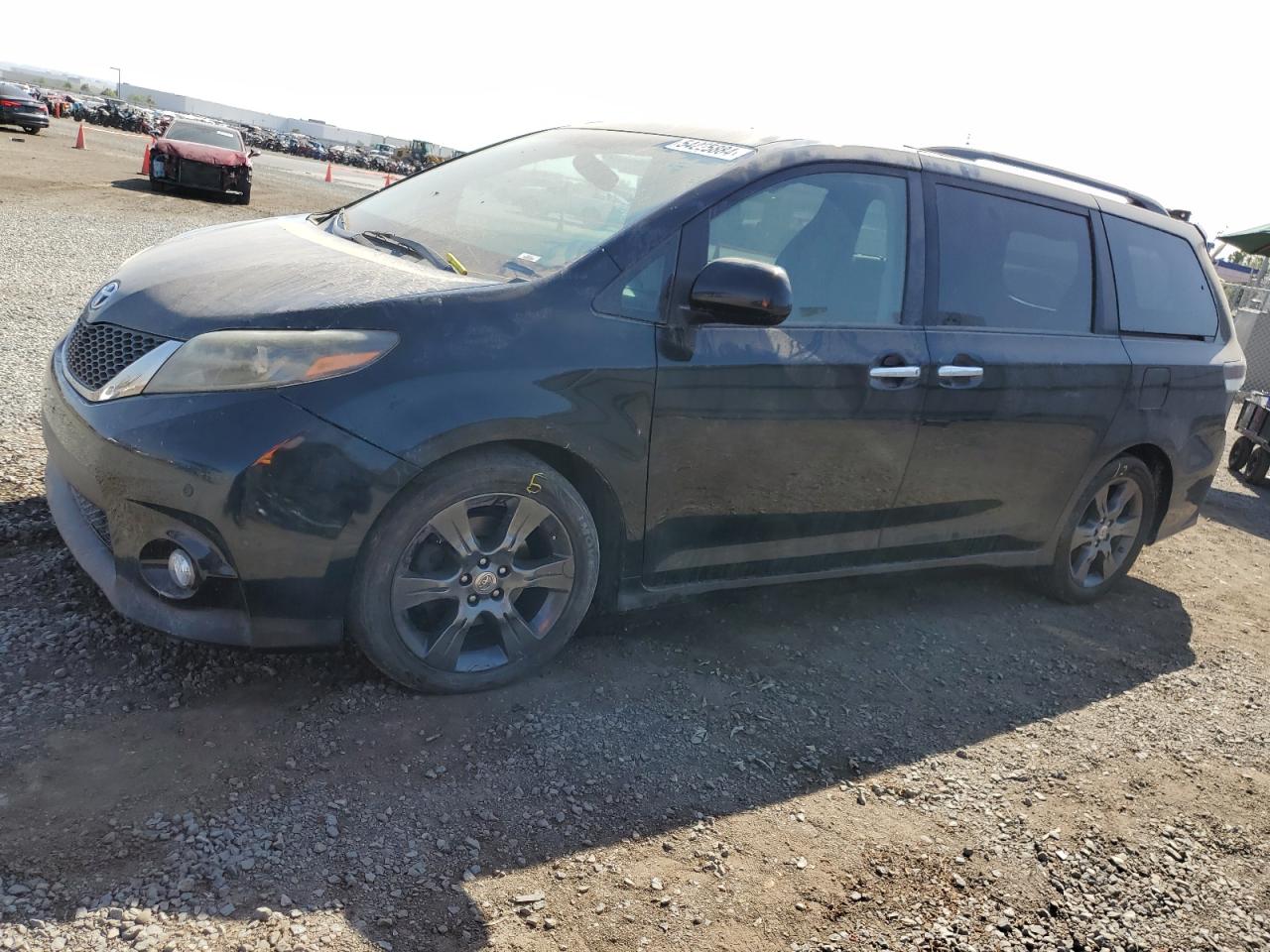 5TDXK3DC8FS603489 2015 TOYOTA SIENNA - Image 1