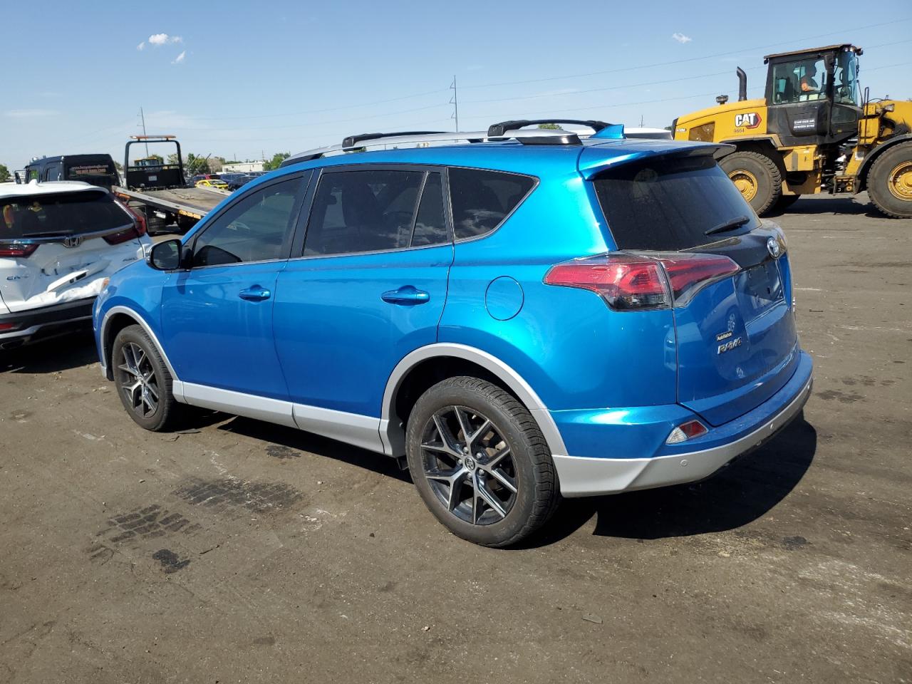 JTMJFREV1GD178062 2016 TOYOTA RAV 4 - Image 2