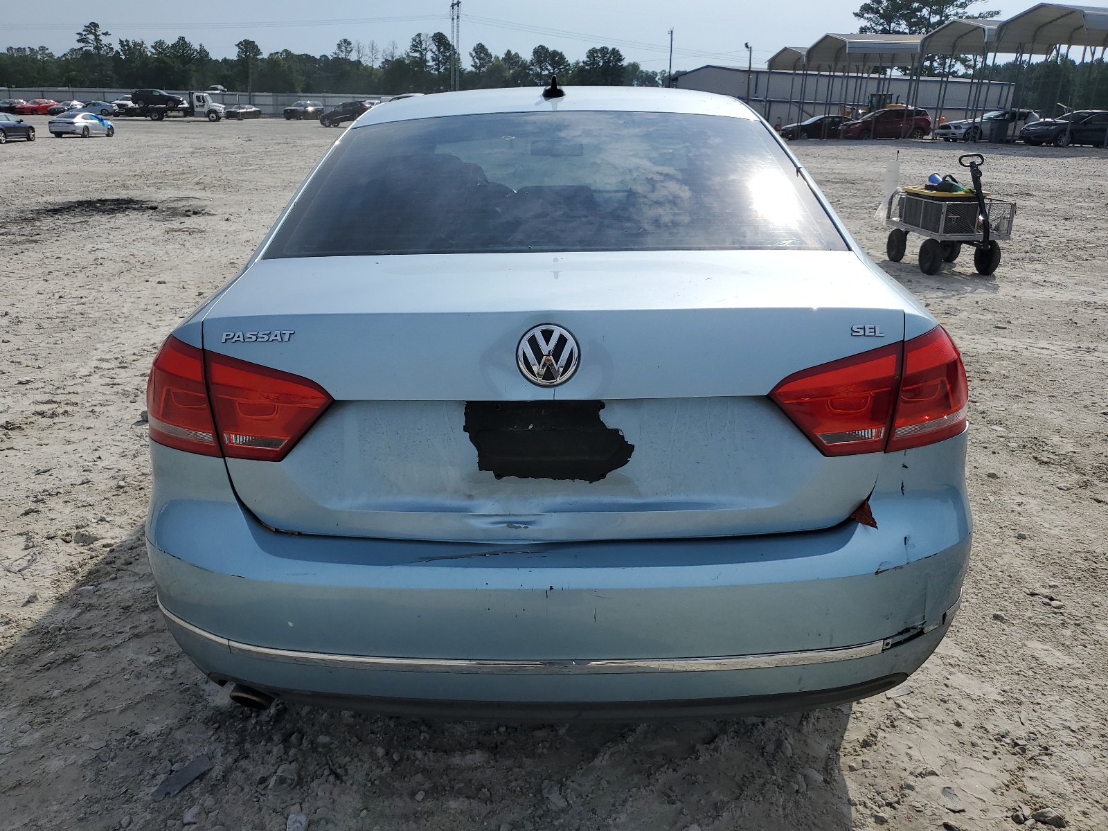 1VWCH7A33CC039043 2012 Volkswagen Passat Sel