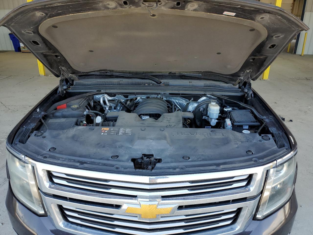 1GNSCCKC1FR630923 2015 Chevrolet Tahoe C1500 Ltz