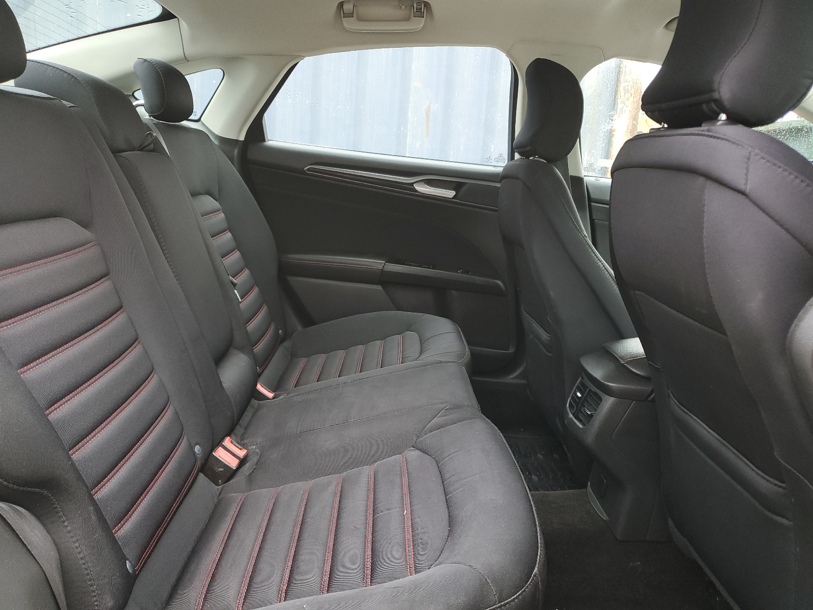 3FA6P0H78FR169060 2015 Ford Fusion Se