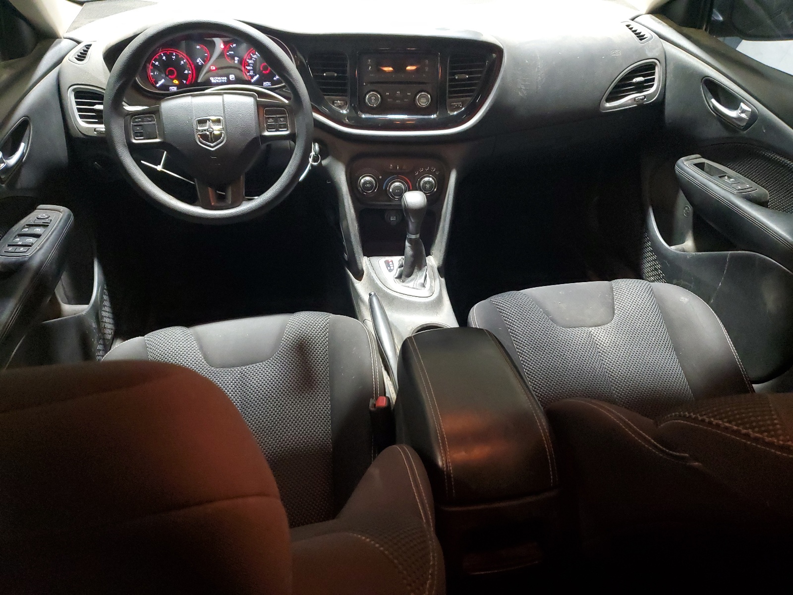 1C3CDFBB2FD330103 2015 Dodge Dart Sxt