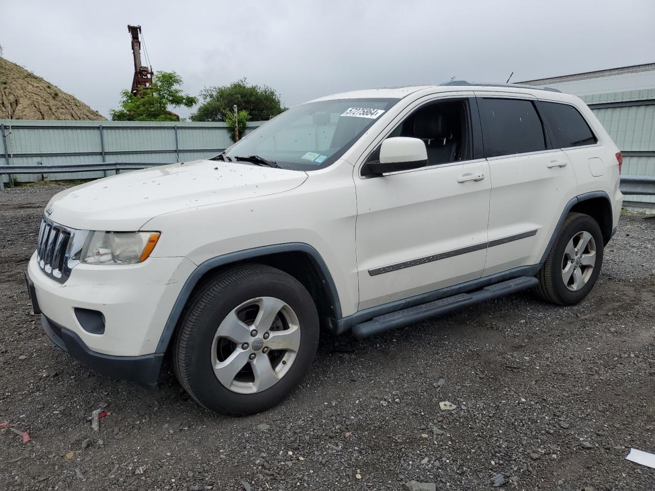 1J4RR4GG1BC701083 2011 Jeep Grand Cherokee Laredo