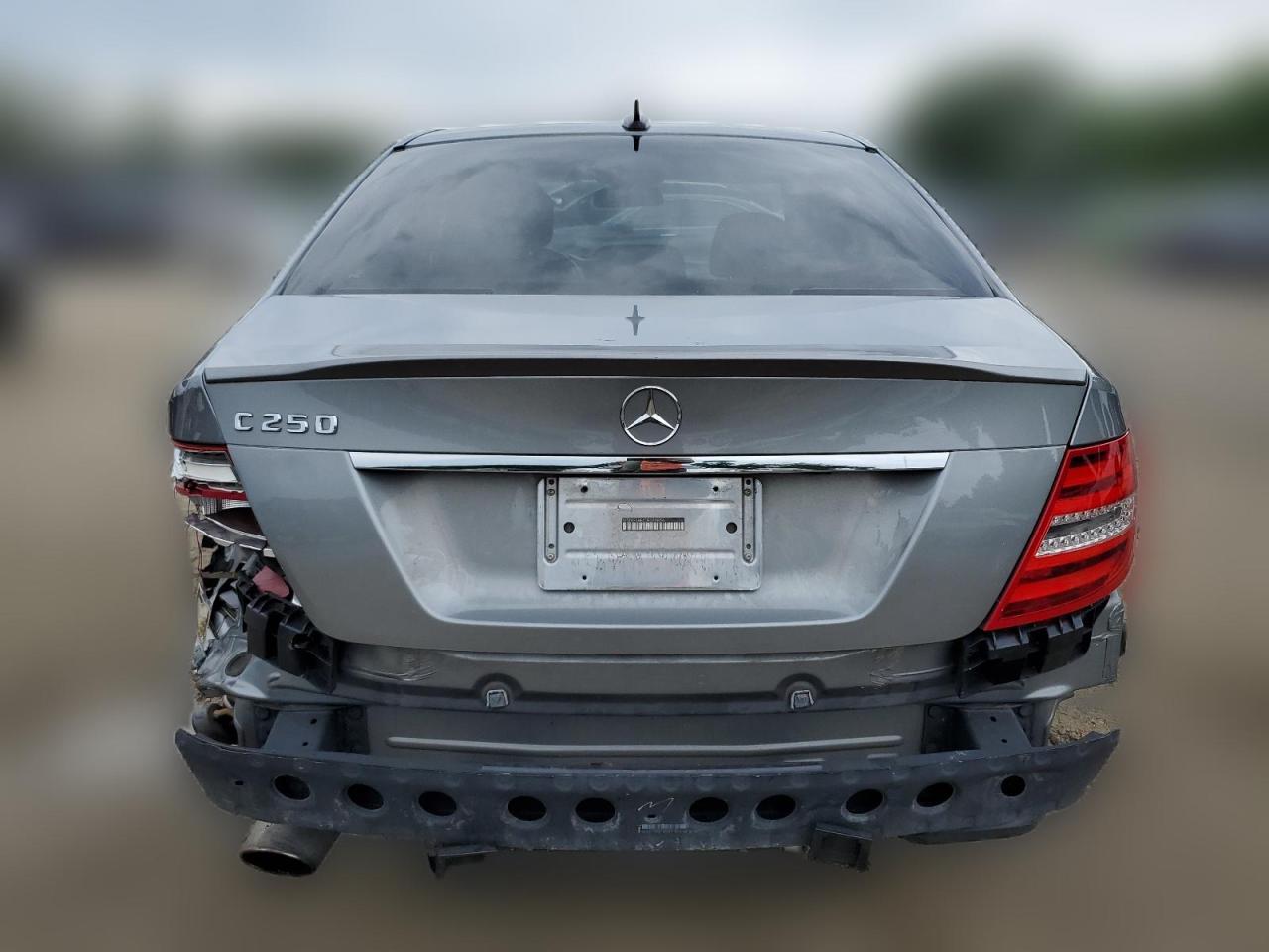 2013 Mercedes-Benz C 250 VIN: WDDGF4HB5DR265854 Lot: 60430704