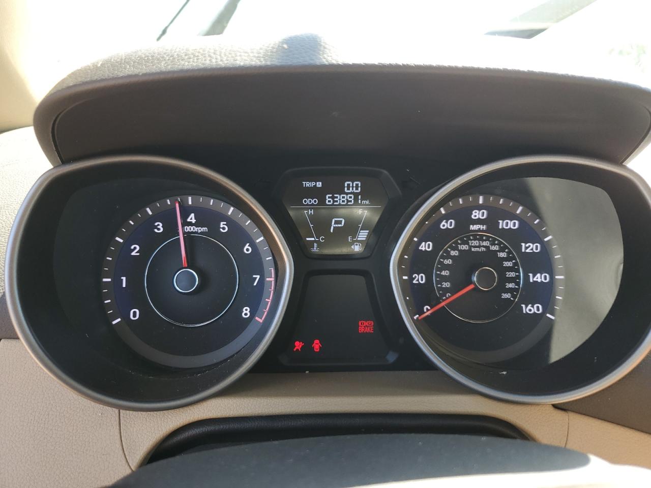 2013 Hyundai Elantra - Image 9