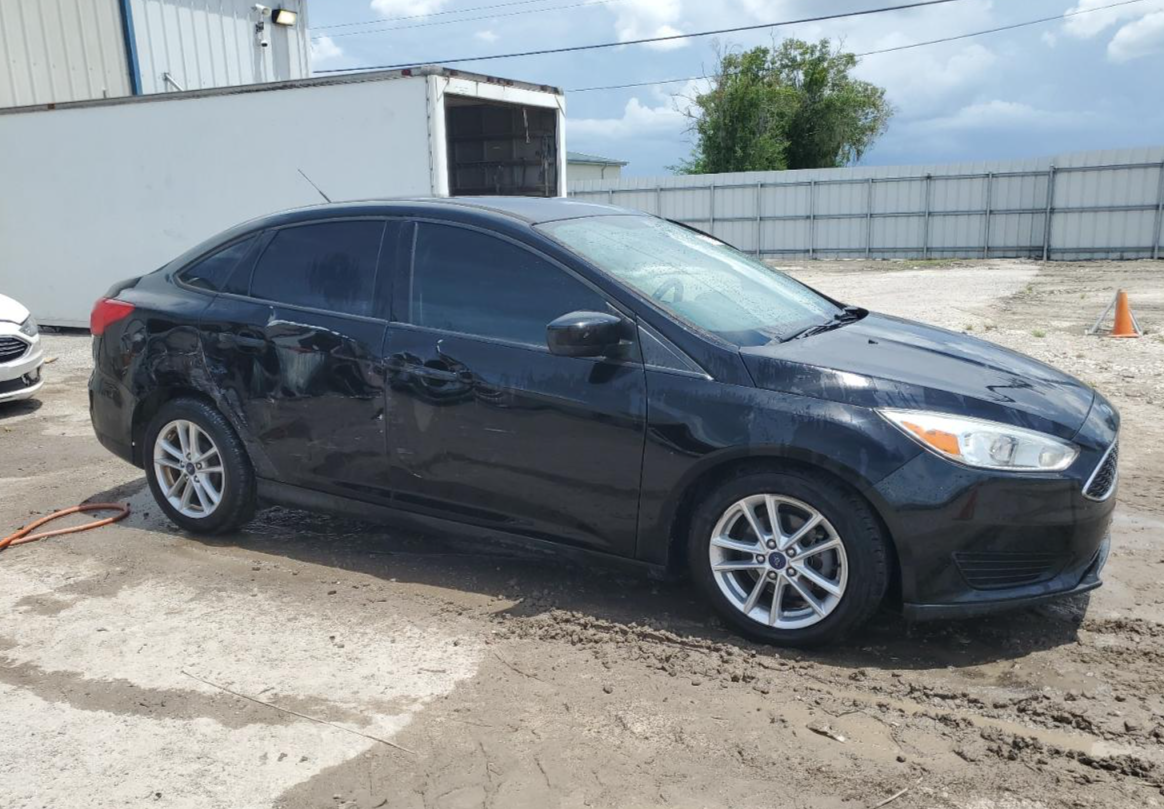 1FADP3F20JL321534 2018 Ford Focus Se