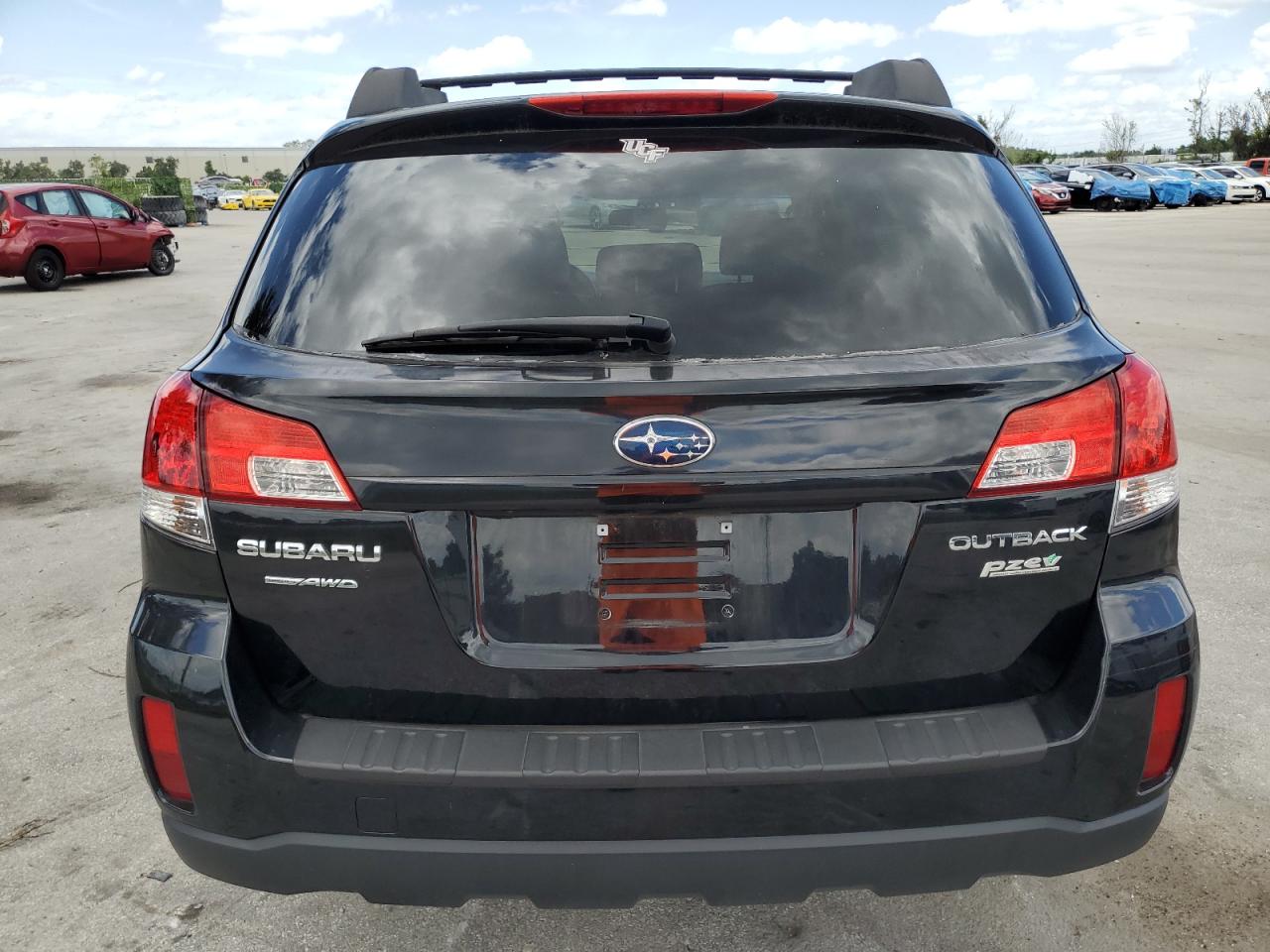 2011 Subaru Outback 2.5I Premium VIN: 4S4BRBCC9B3332290 Lot: 59023034