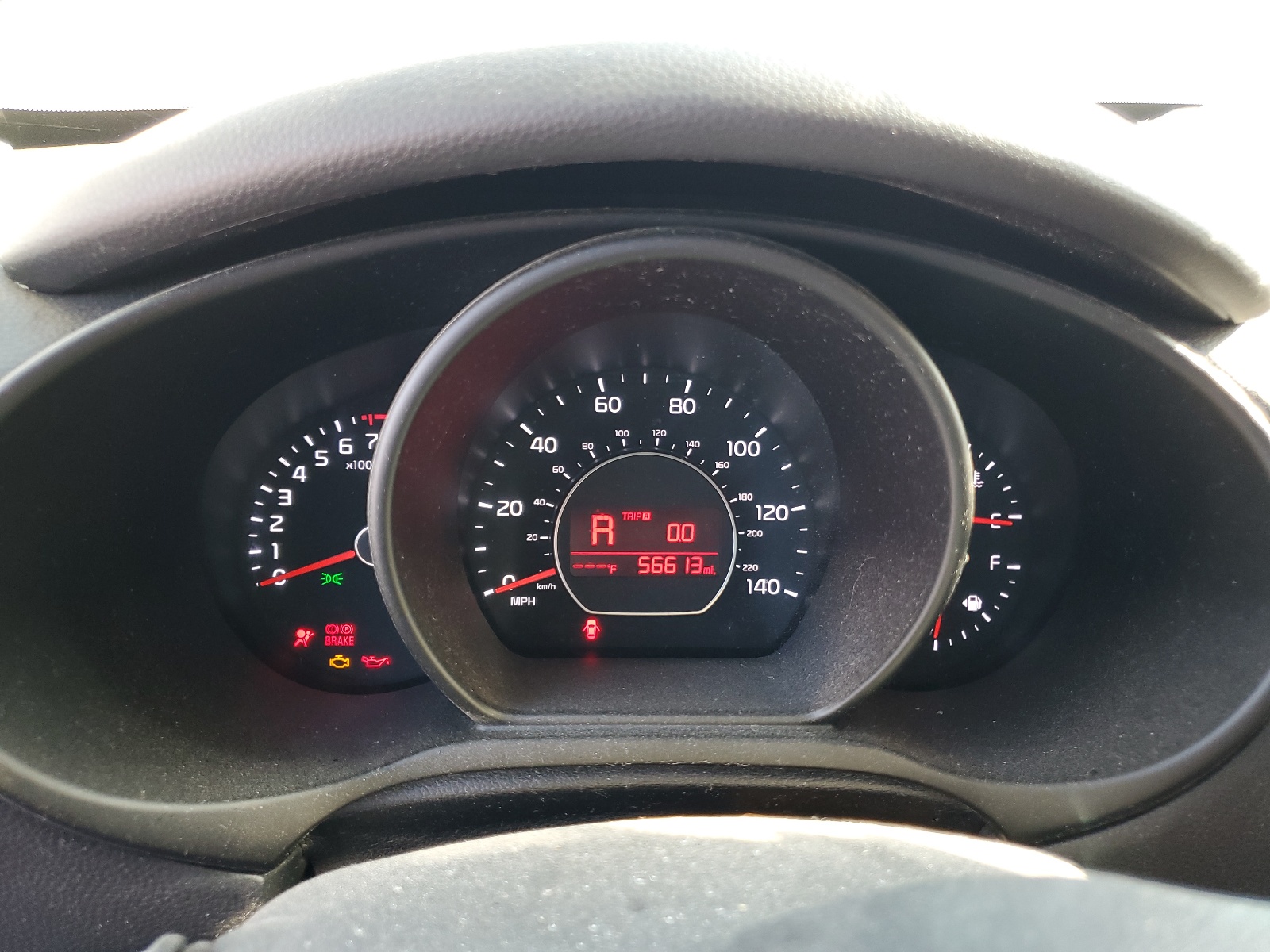 KNDJP3A57J7582957 2018 Kia Soul +