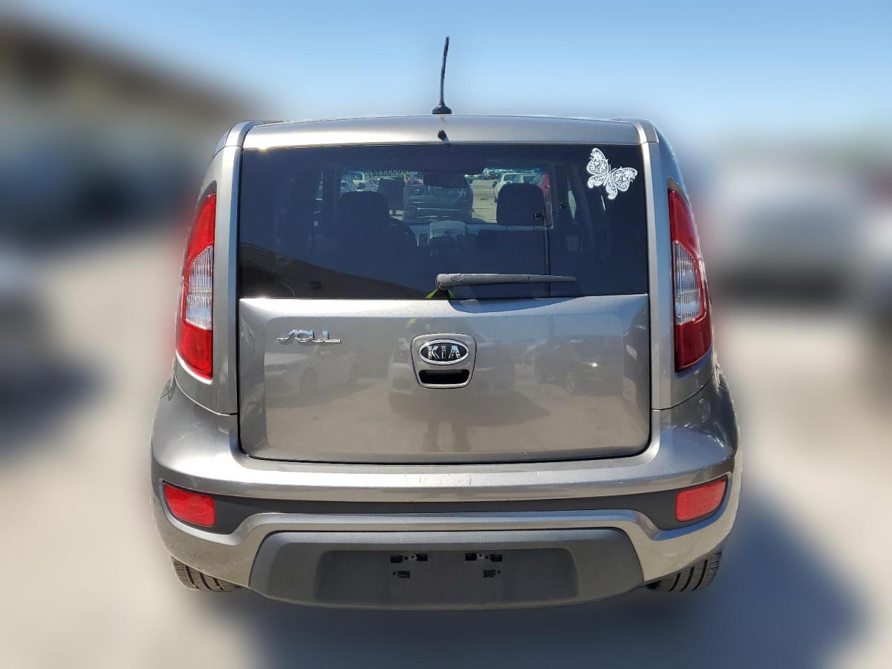2012 Kia Soul + VIN: KNDJT2A61C7391987 Lot: 56855334