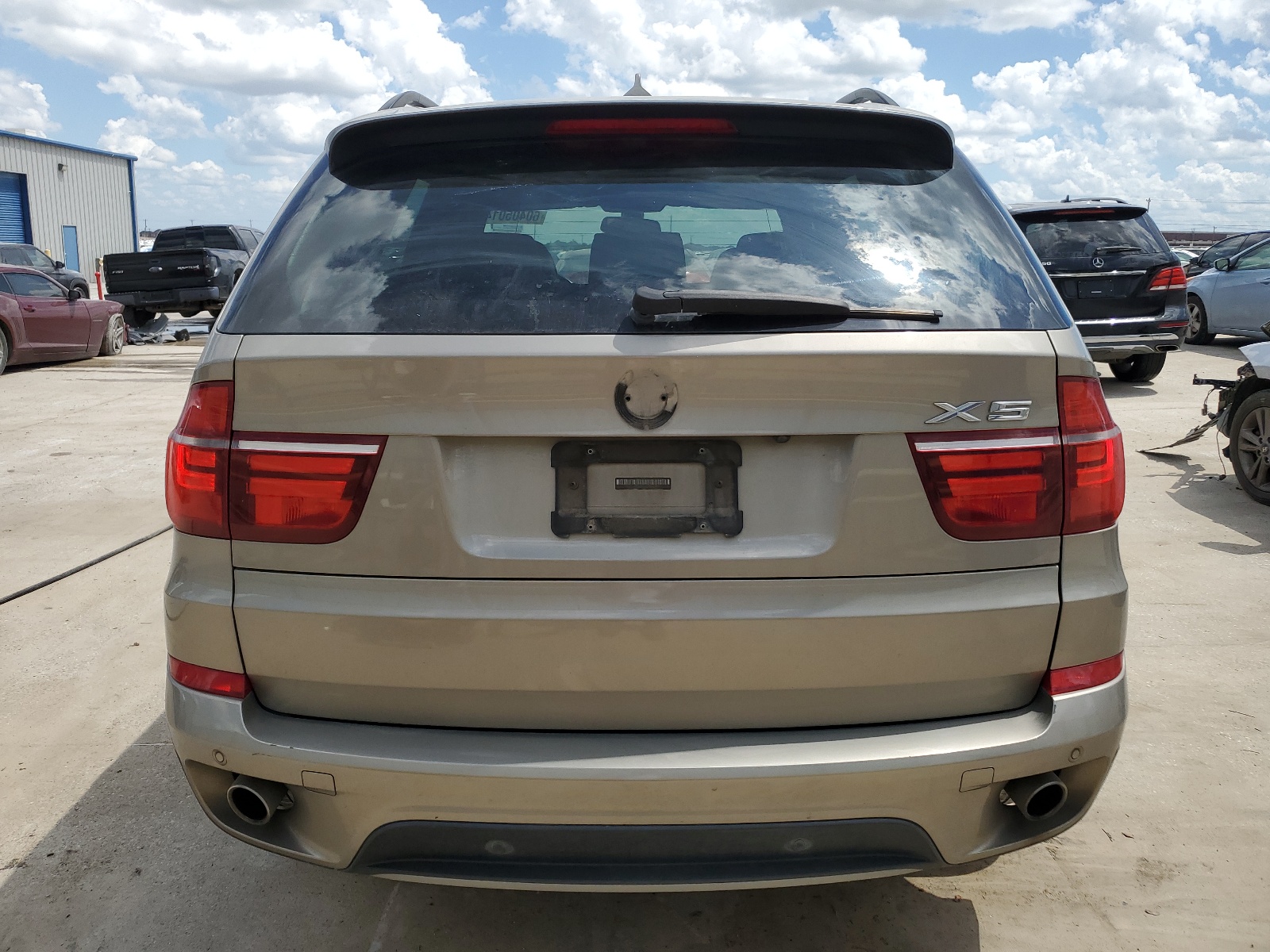 5UXZW0C55BL371202 2011 BMW X5 xDrive35D