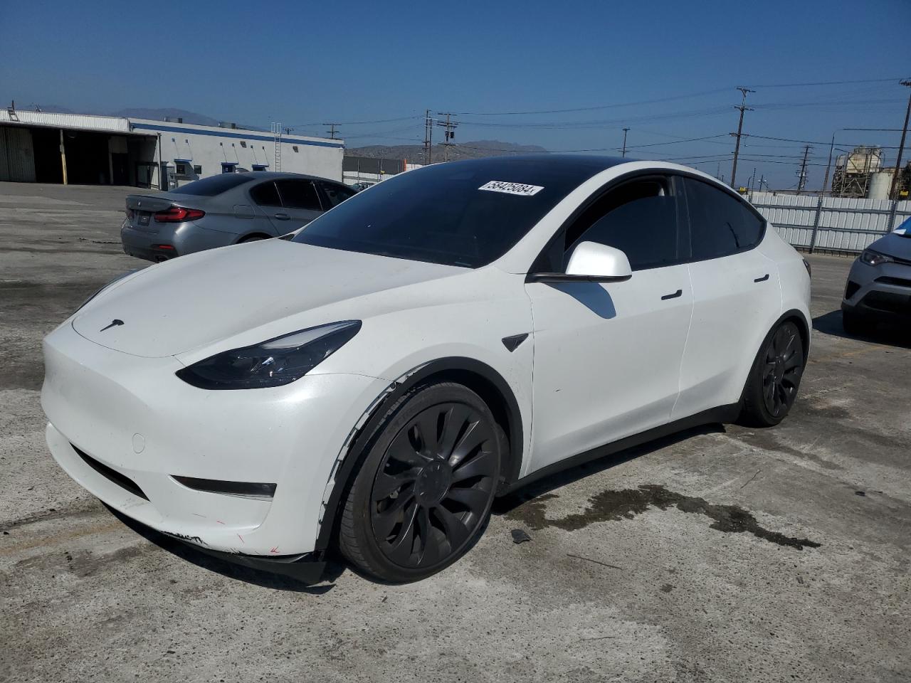 7SAYGDEF8PF740140 2023 TESLA MODEL Y - Image 1