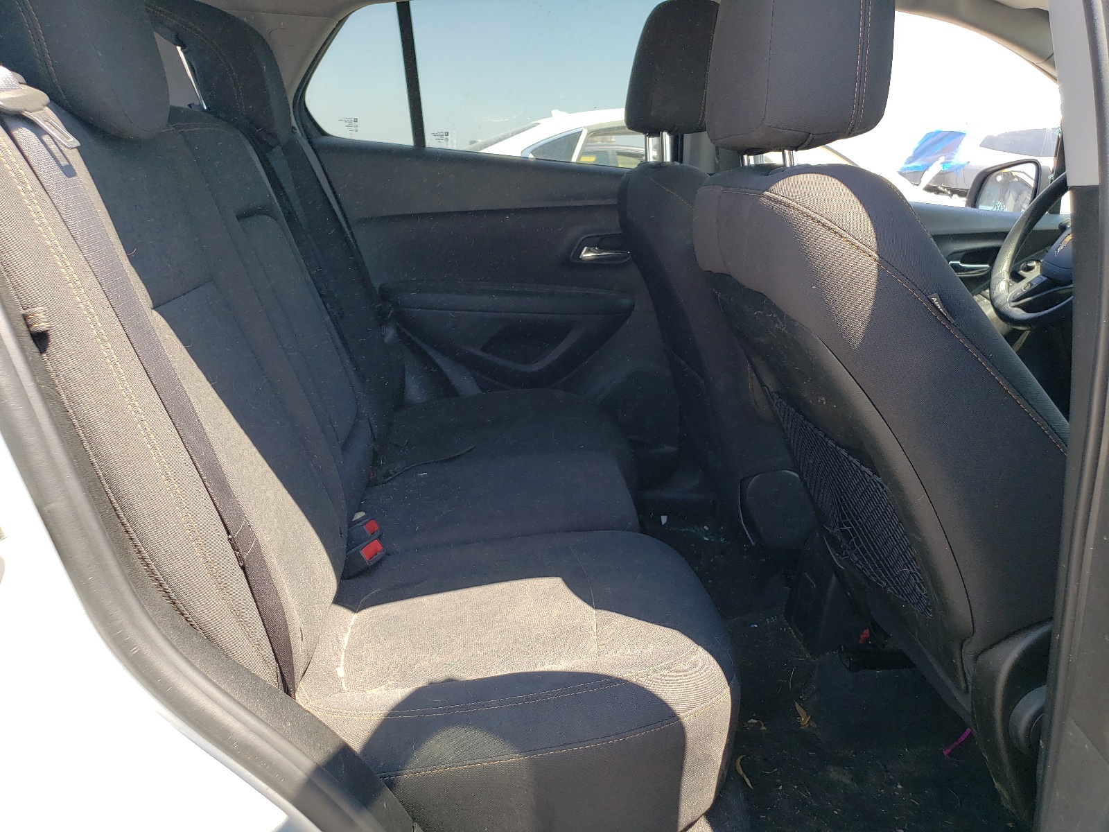 3GNCJKSB3LL300201 2020 Chevrolet Trax Ls