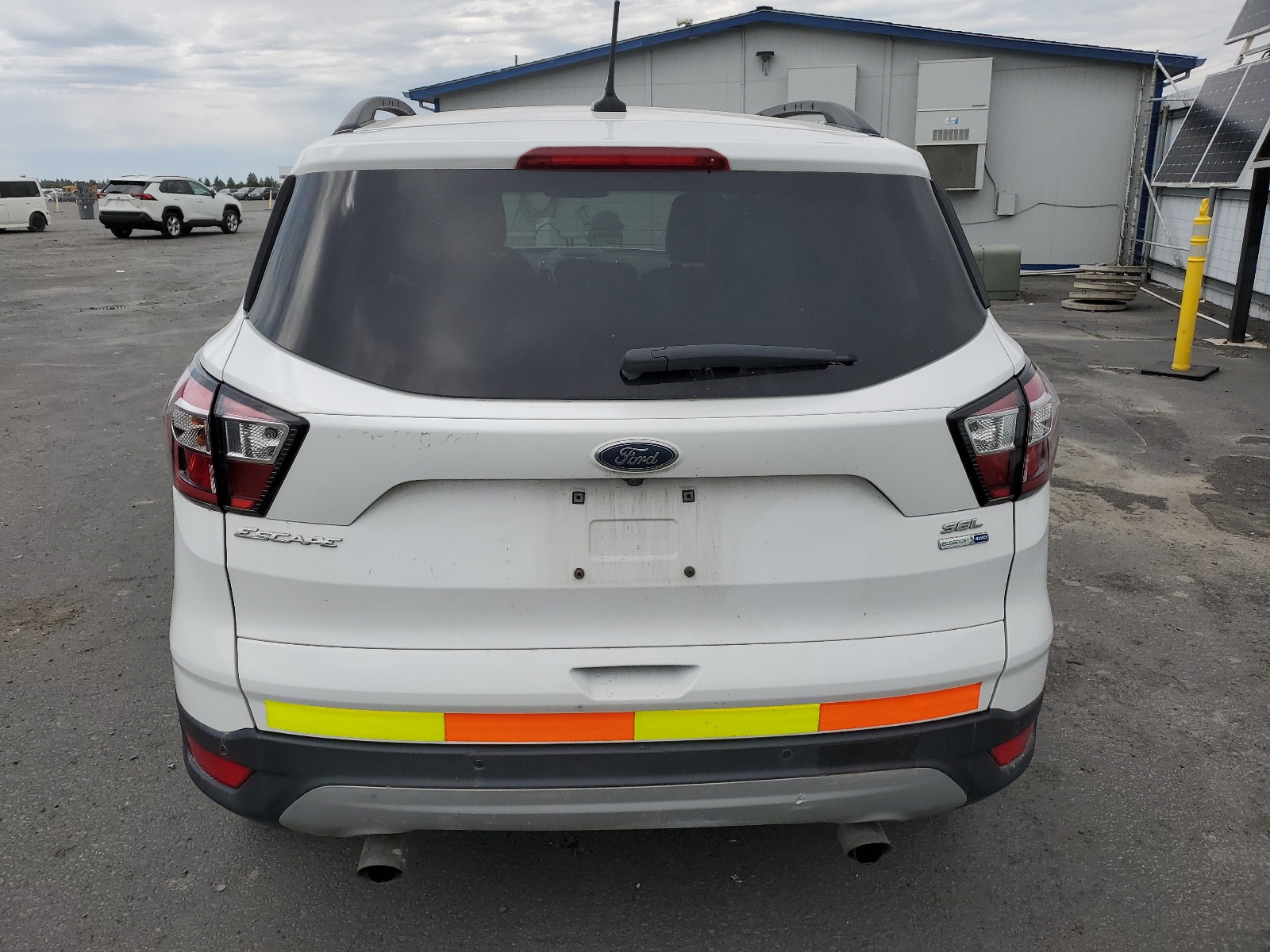 1FMCU9HD5JUA44210 2018 Ford Escape Sel