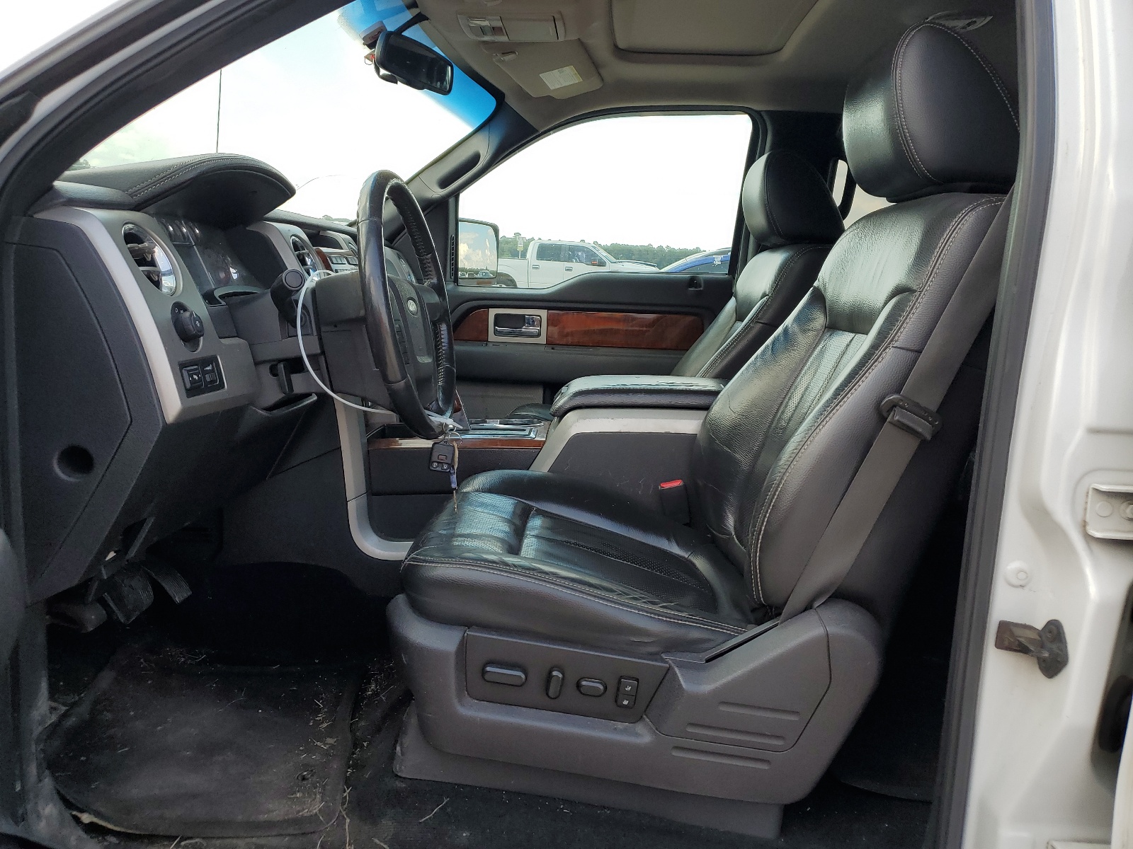 1FTFW1EV2AFB38706 2010 Ford F150 Supercrew