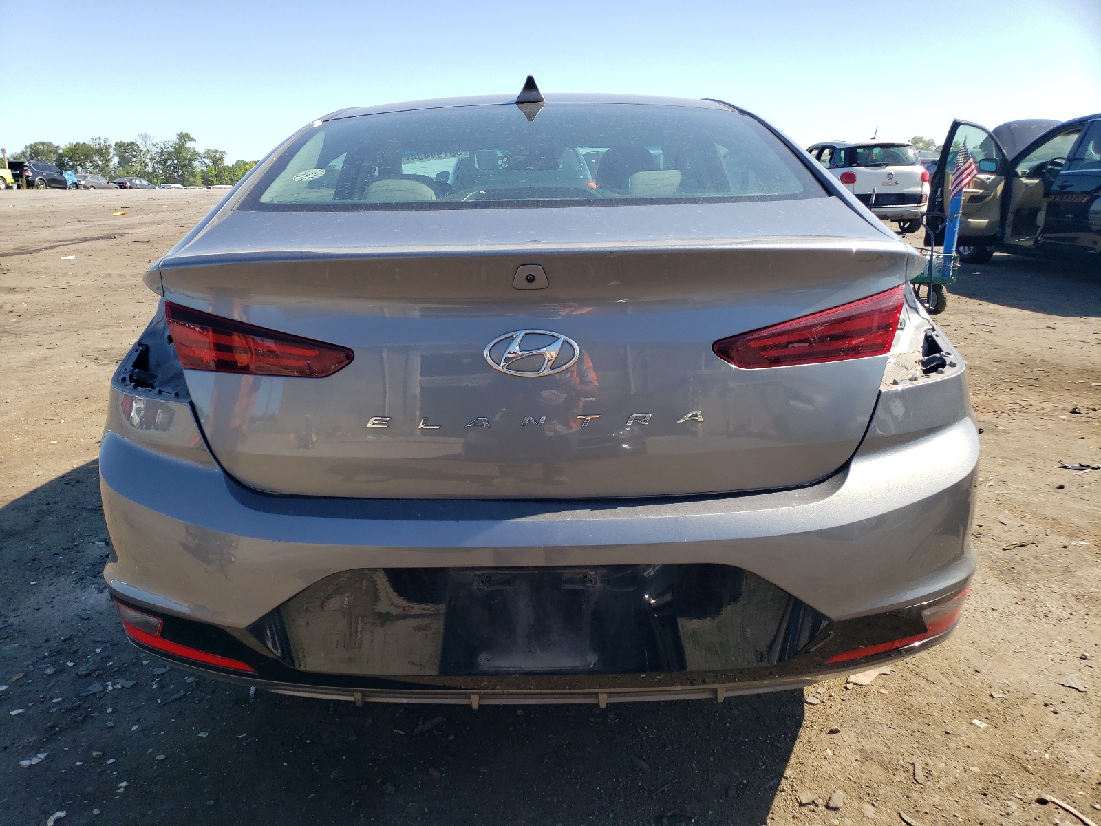 5NPD84LF2KH408538 2019 Hyundai Elantra Sel