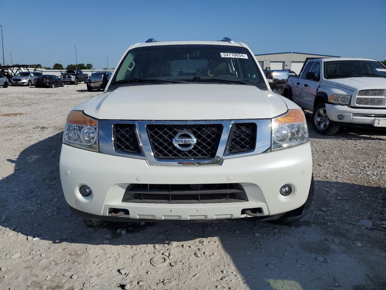 VIN 5N1BA0NE6DN610841 2013 NISSAN ARMADA no.5