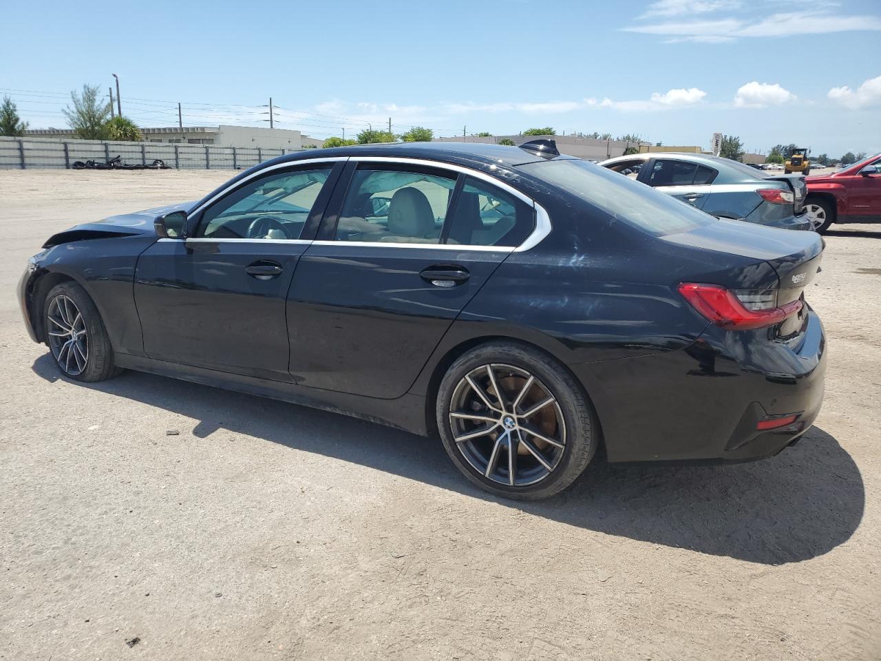 3MW5R1J04L8B07432 2020 BMW 3 SERIES - Image 2