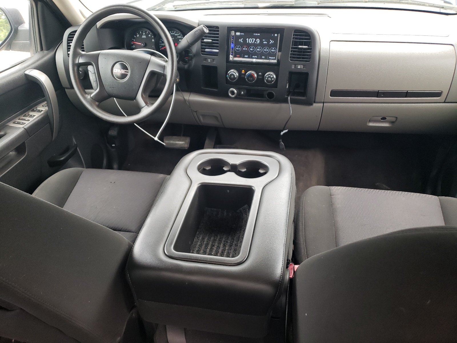 3GTRKUEA5AG143436 2010 GMC Sierra K1500 Sl