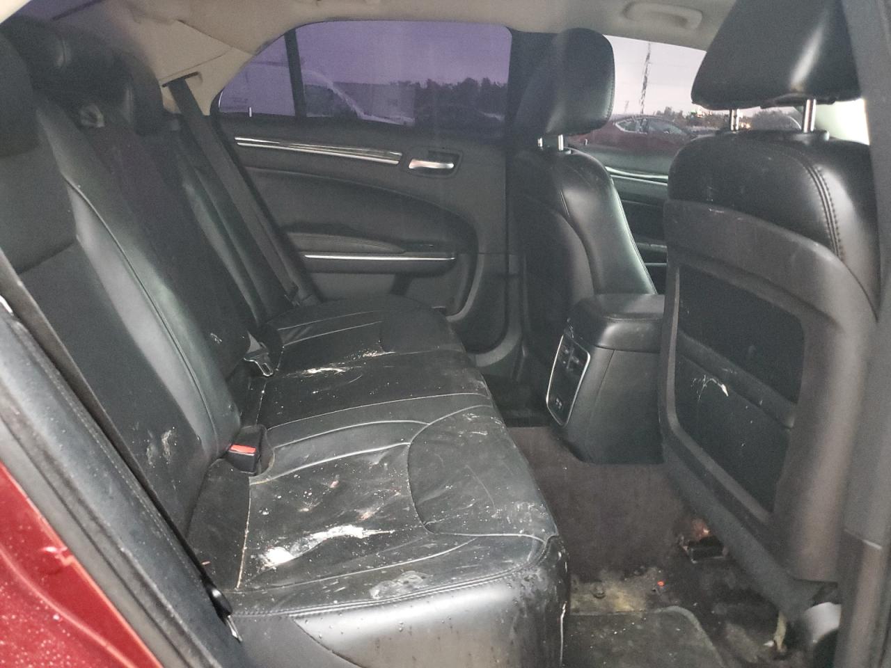 2016 Chrysler 300 Limited VIN: 2C3CCAAG1GH273612 Lot: 58828394