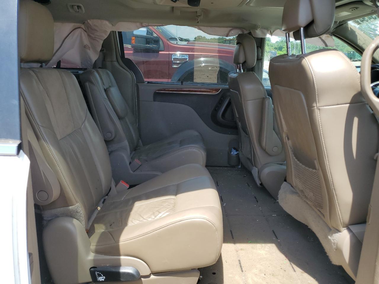 2016 Chrysler Town & Country Limited Platinum VIN: 2C4RC1GG2GR113407 Lot: 57713454