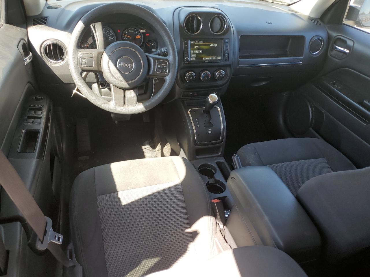 1C4NJRBB6HD167988 2017 Jeep Patriot Sport