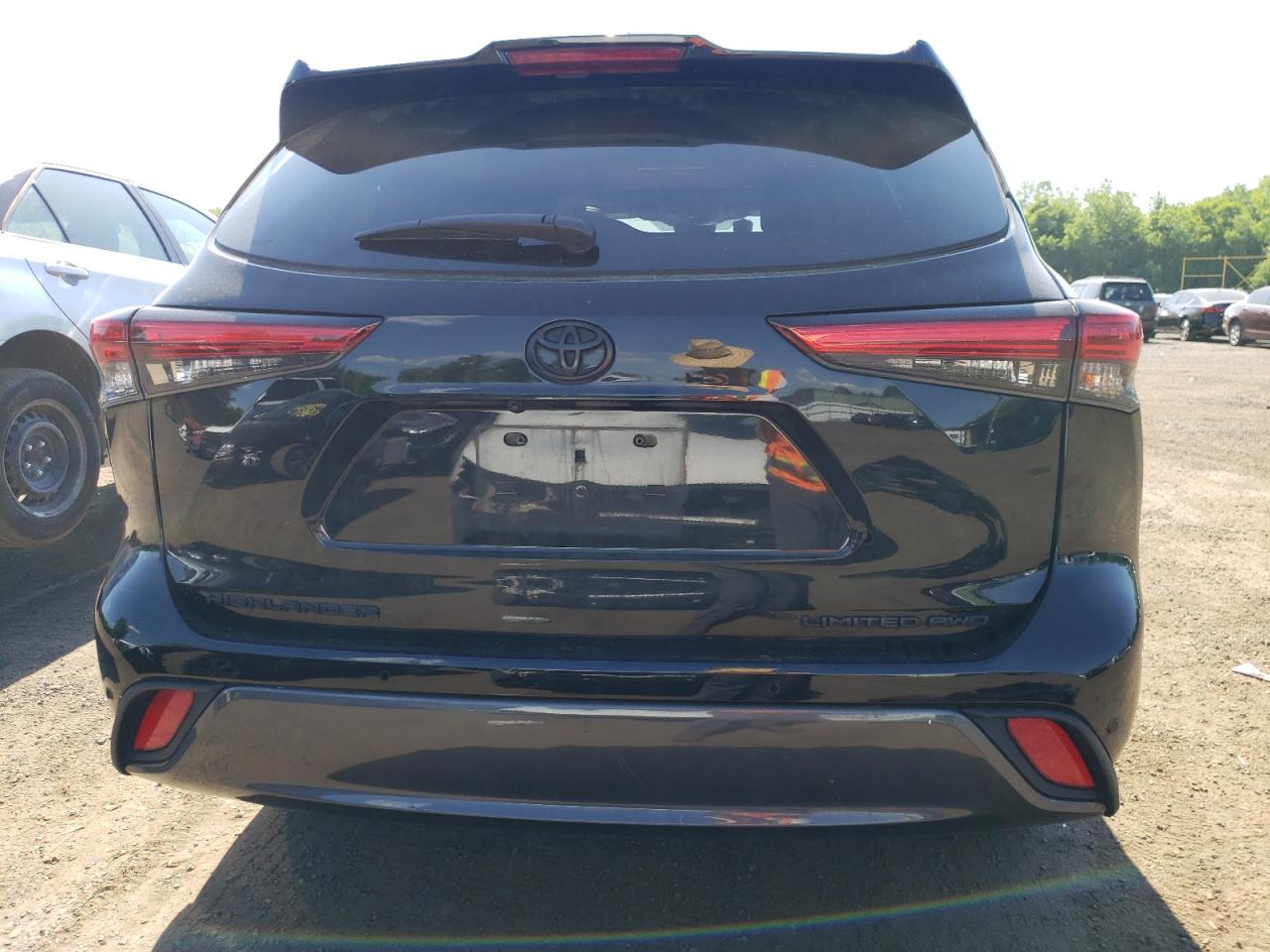 2022 Toyota Highlander Limited VIN: 5TDDZRBH7NS226975 Lot: 57282524