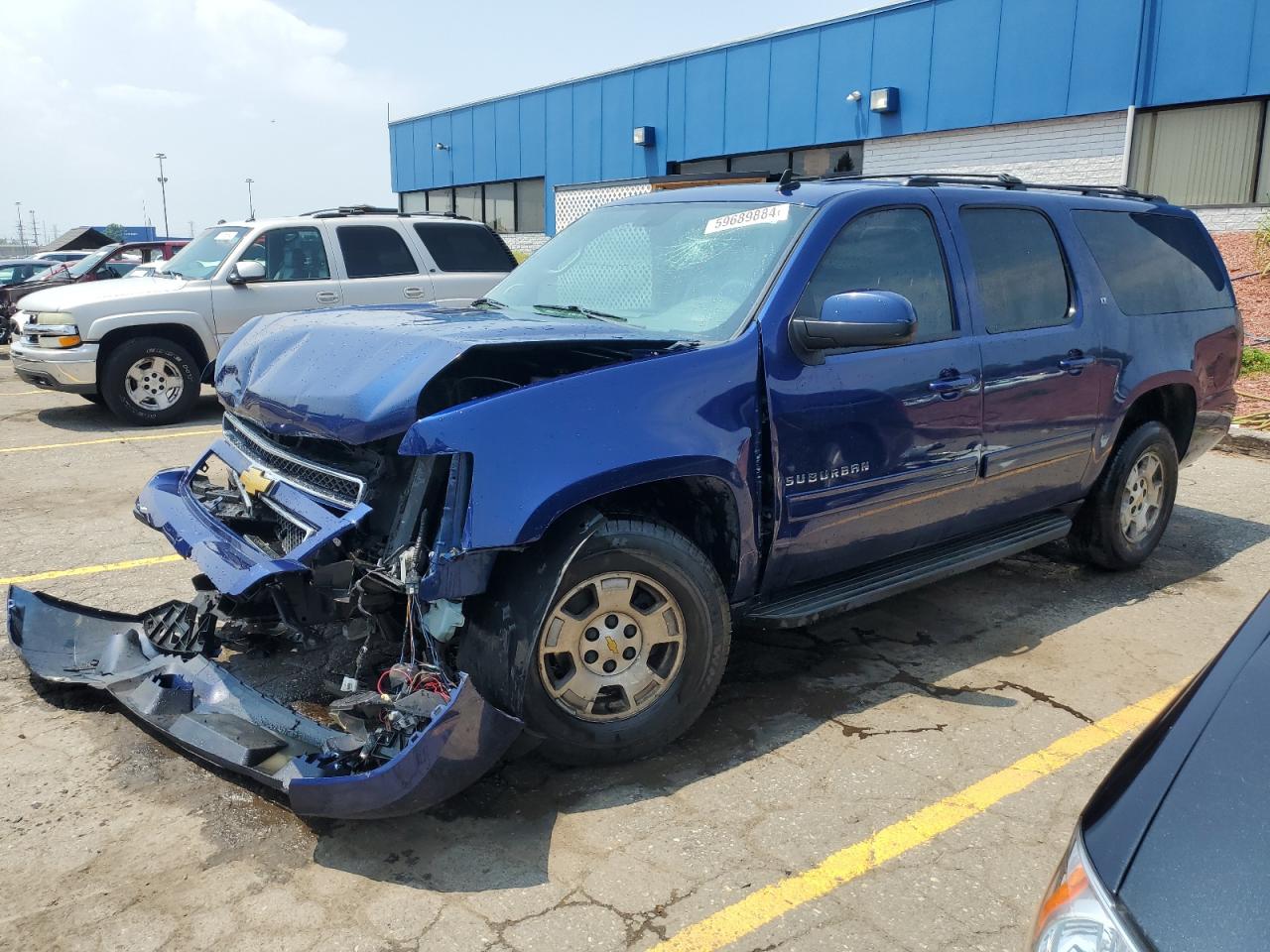 2012 Chevrolet Suburban C1500 Lt for Sale in Woodhaven, MI - Front End