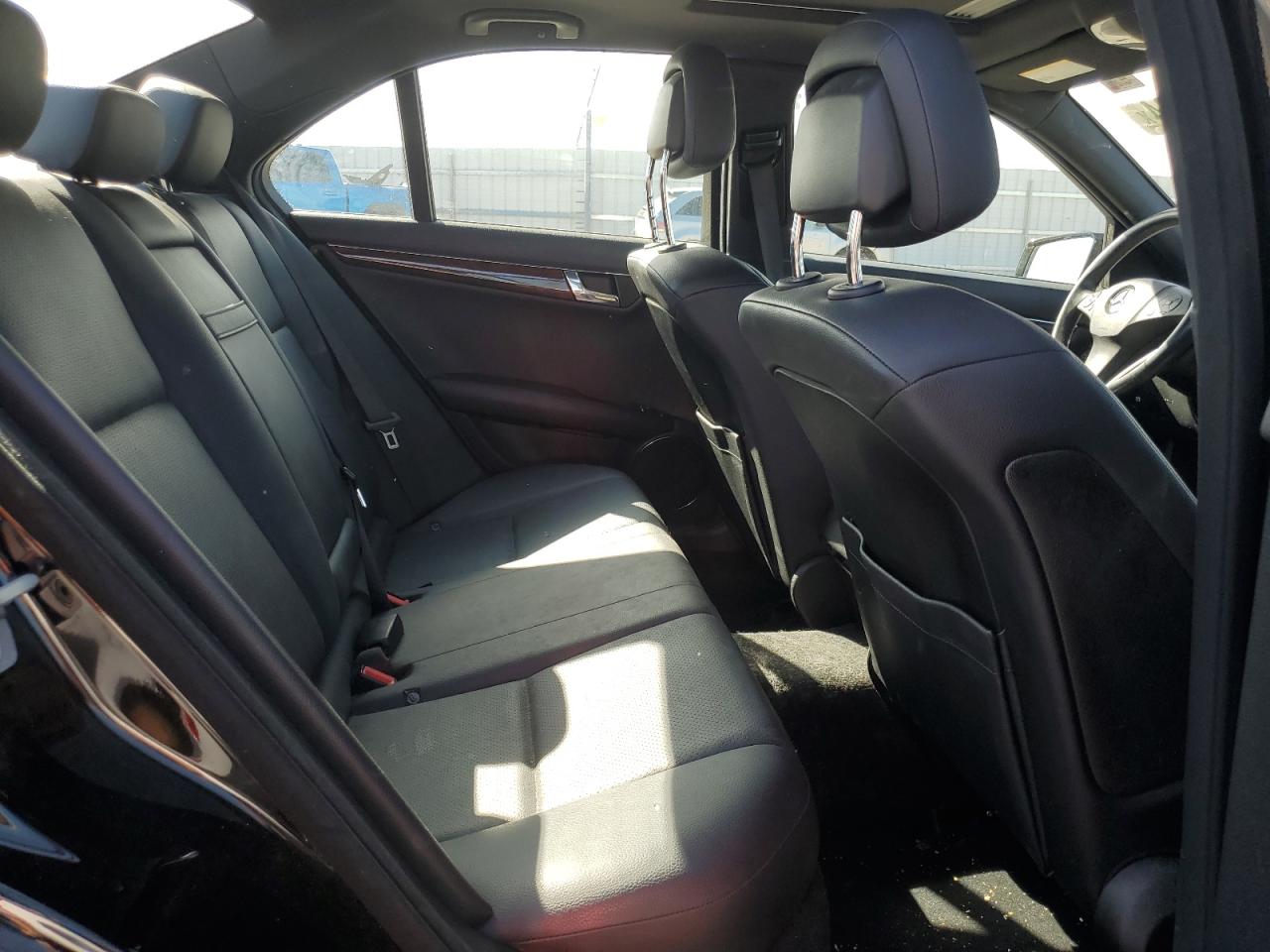 2011 Mercedes-Benz C 300 VIN: WDDGF5EB2BA417577 Lot: 59536604