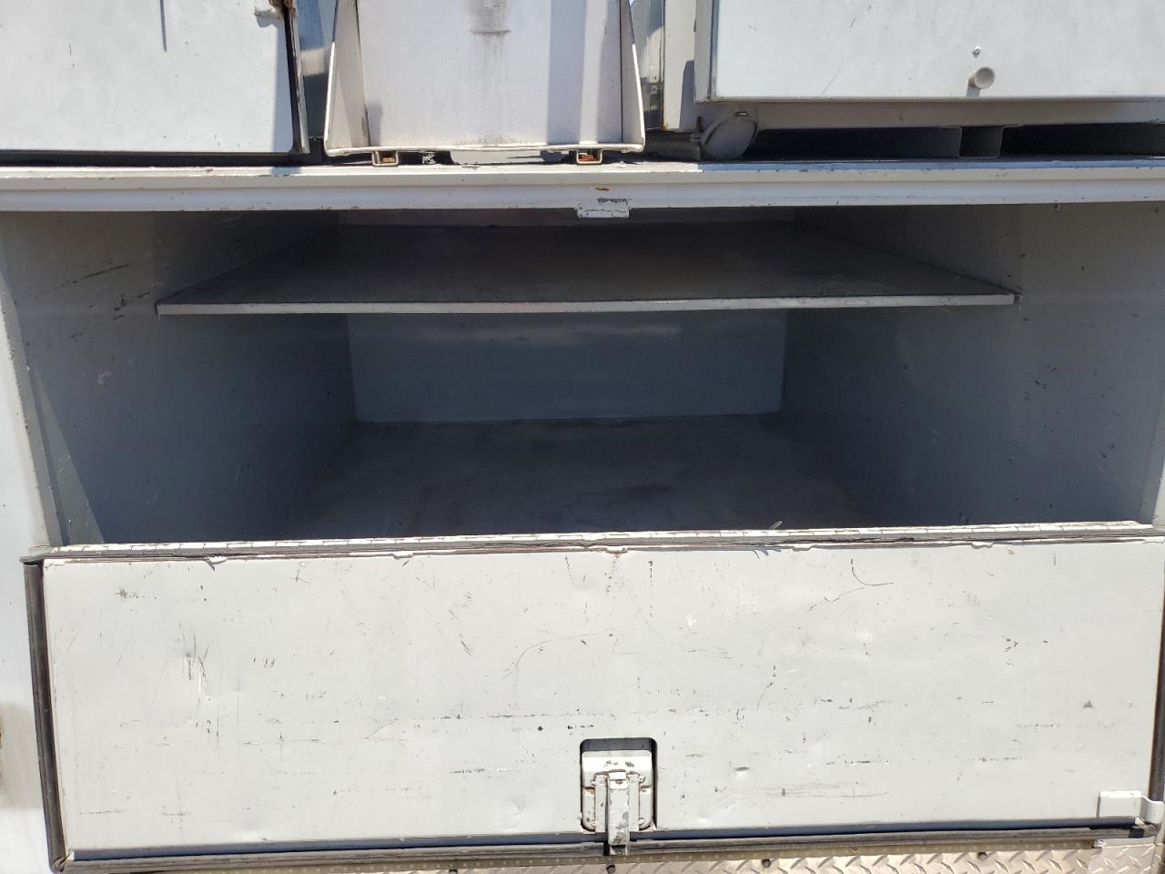 2008 Ford F350 Srw Super Duty VIN: 1FTWF30598EA26889 Lot: 53392754