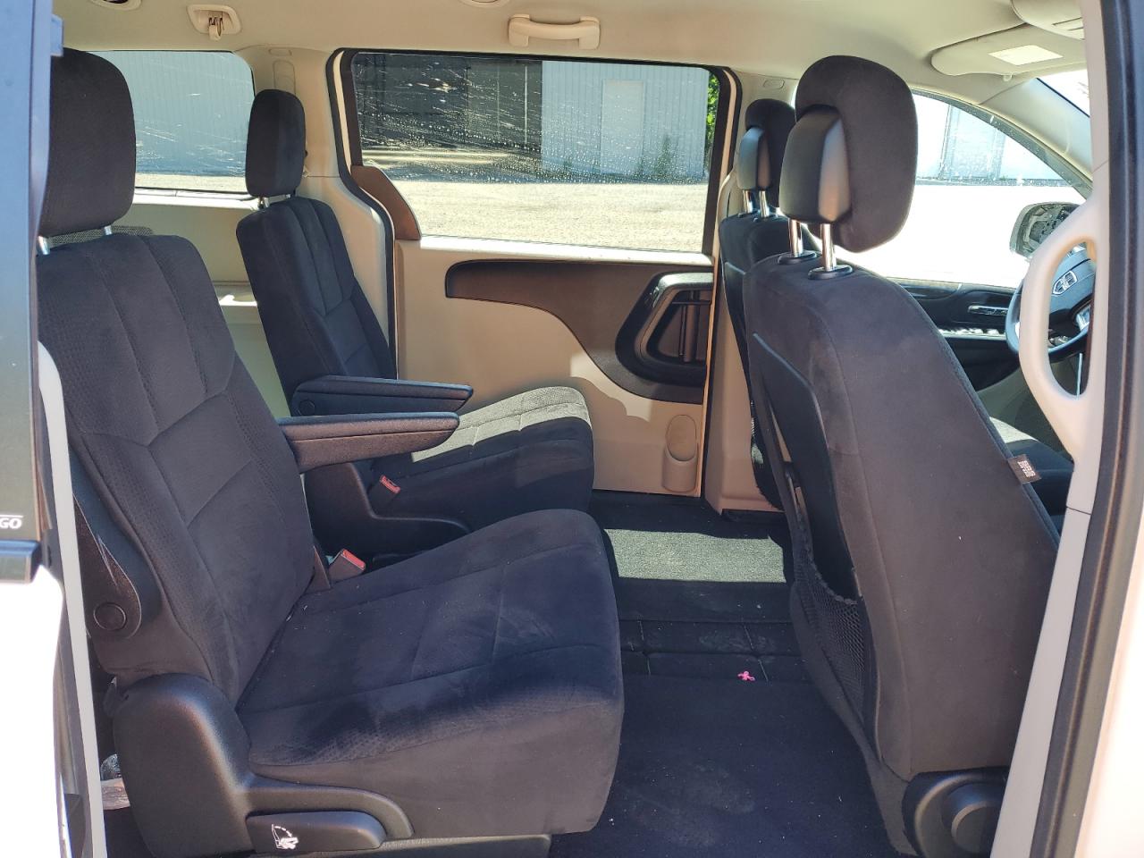 2011 Dodge Grand Caravan Express VIN: 2D4RN4DG5BR730652 Lot: 61219524